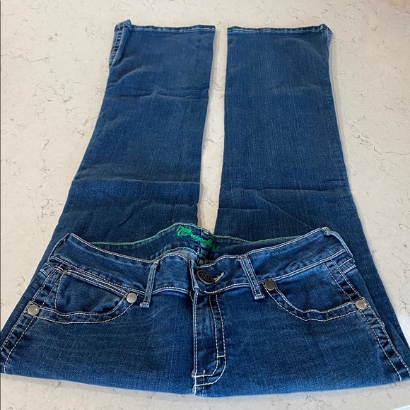 Wrangler Women's Blue Jeans - Picture 5 of 9